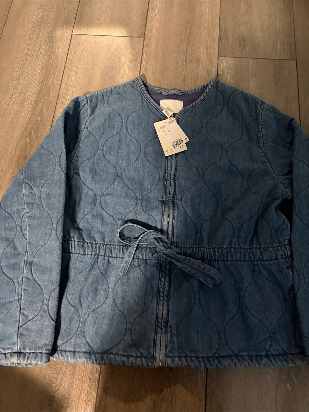 H&M Quilted Denim Jean Jacket in Light Blue with Waist Tie